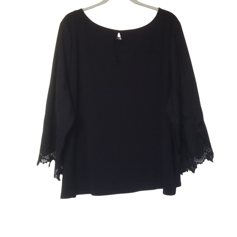 The Limited Dark Blue Plus Size 3x 3/4 Lace Sleeve Top With‎ Keyhole Back